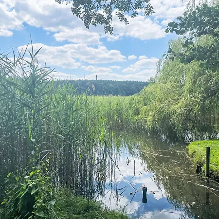 Am Paelitzsee By Interhome Grosszerlang