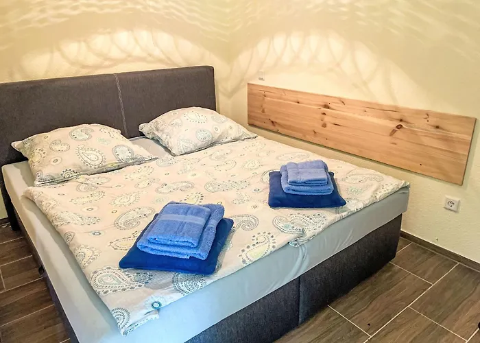 Am Paelitzsee By Interhome Alpehytte *